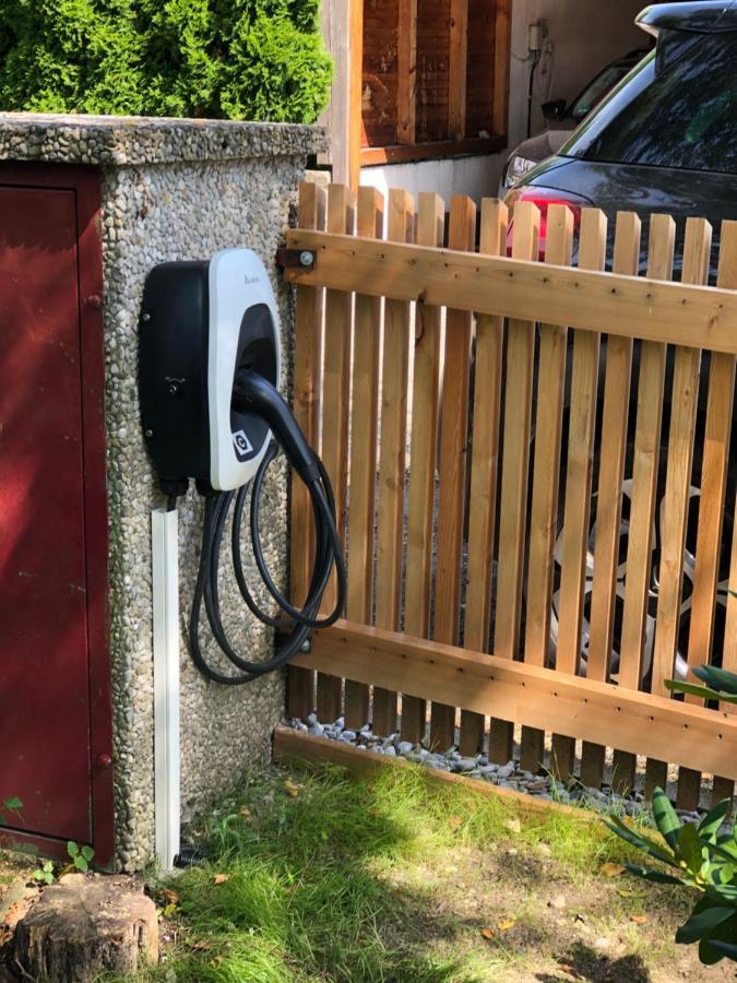 Charmante Ferienwohnung Mit Balkon Im 5-Seen-Land Hechendorf am Pilsensee Εξωτερικό φωτογραφία