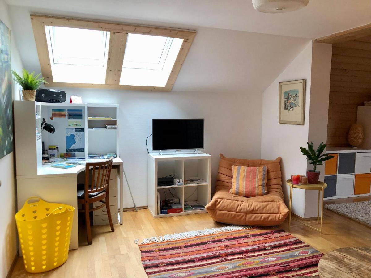 Charmante Ferienwohnung Mit Balkon Im 5-Seen-Land Hechendorf am Pilsensee Εξωτερικό φωτογραφία